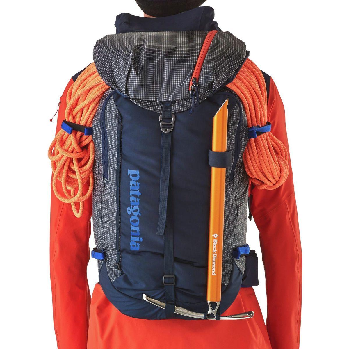 patagonia navy backpack