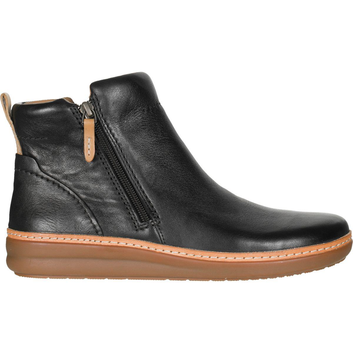 Clarks Leather Amberlee Rosi Boot in 