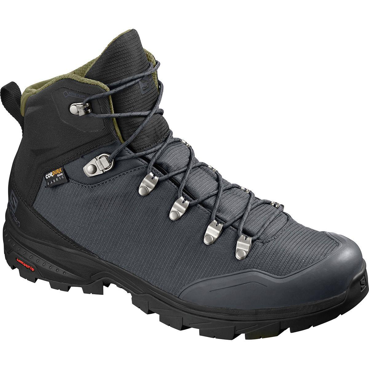 black salomon hiking boots