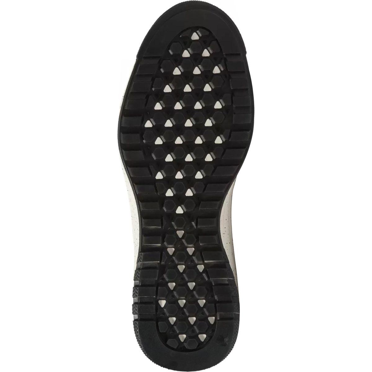 vans gore tex hiking boots