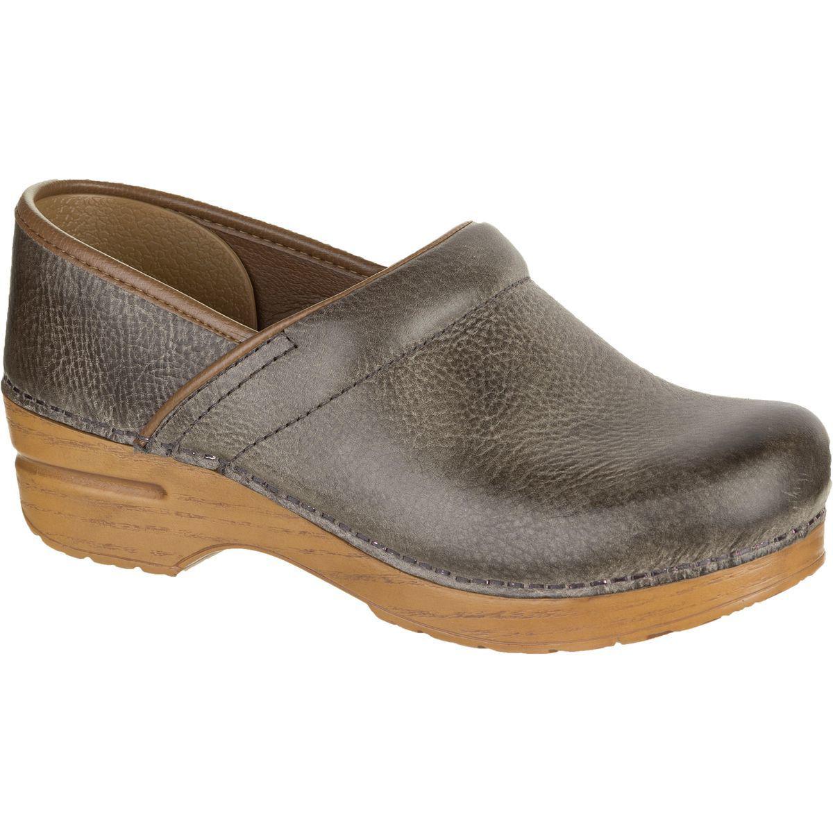 dansko stone distressed clog