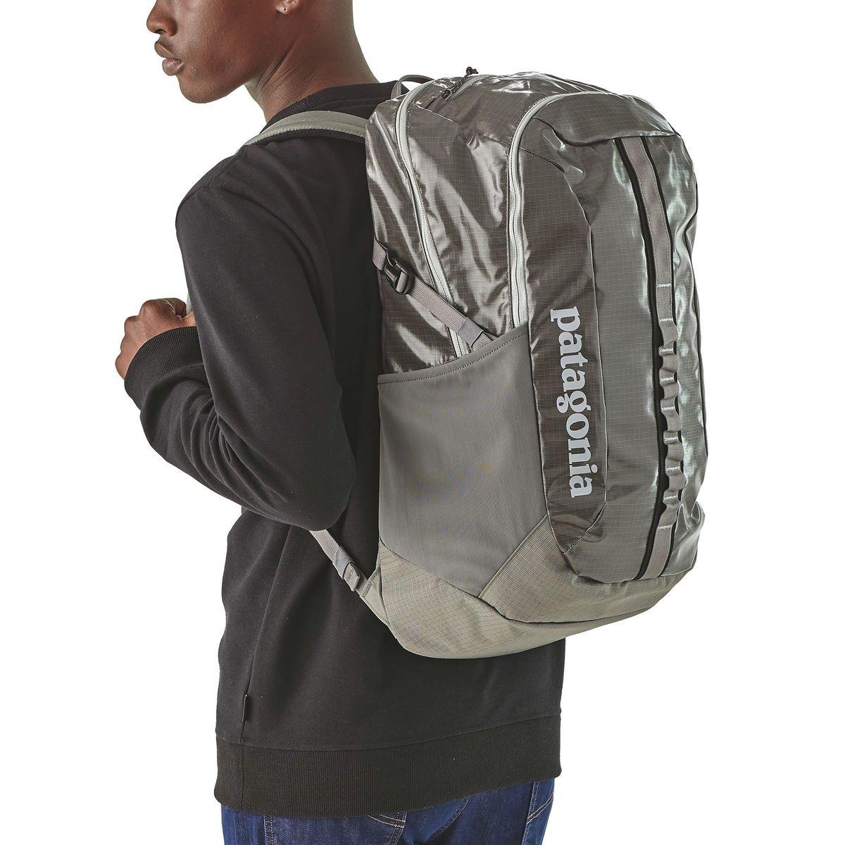 black hole 30l backpack