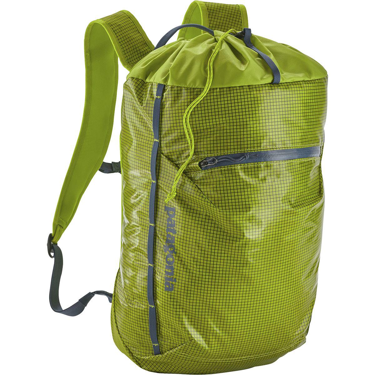 Patagonia Synthetic Lightweight Black Hole 20l Cinch Backpack in Green