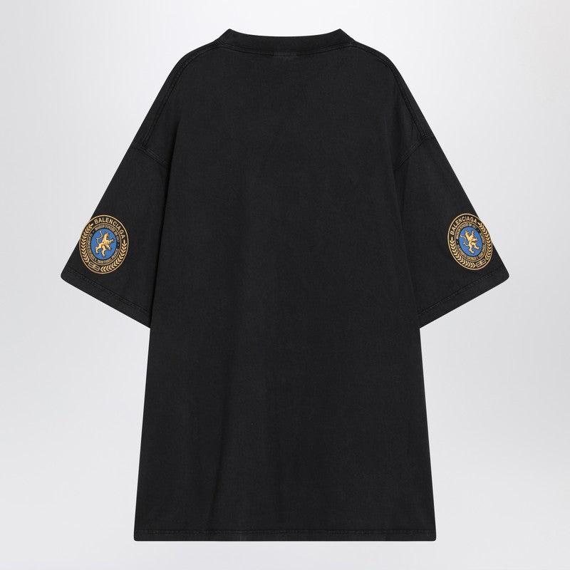 Tシャツ・カットソー BALENCIAGA FADED BLACK DRY FLEECE UNIFORM MERCH T-SHIRT Balenciaga Faded Dry Fleece Uniform Merch T-Shirt in Black