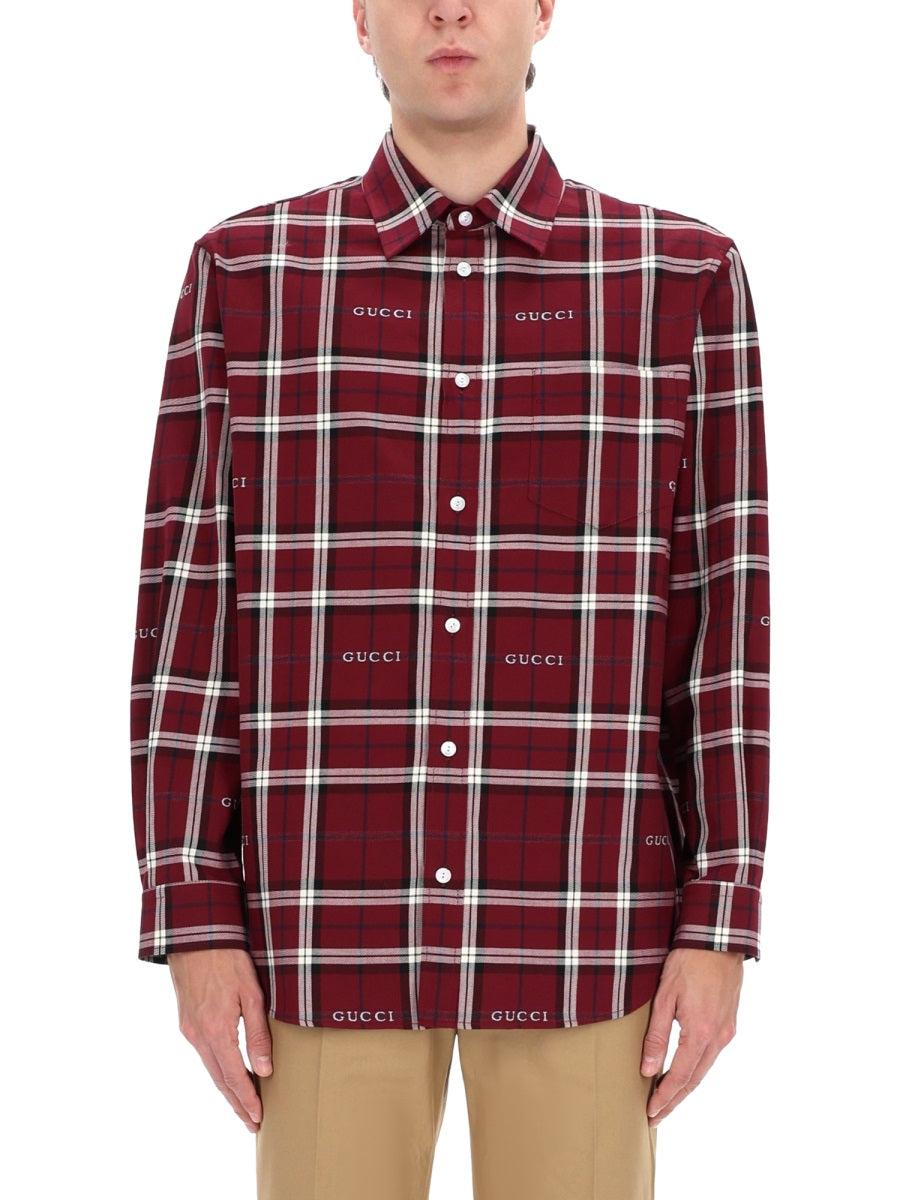 GUCCI ロゴ入り赤色シャツ Gucci Shirt With Logo in Red for Men | Lyst Canada