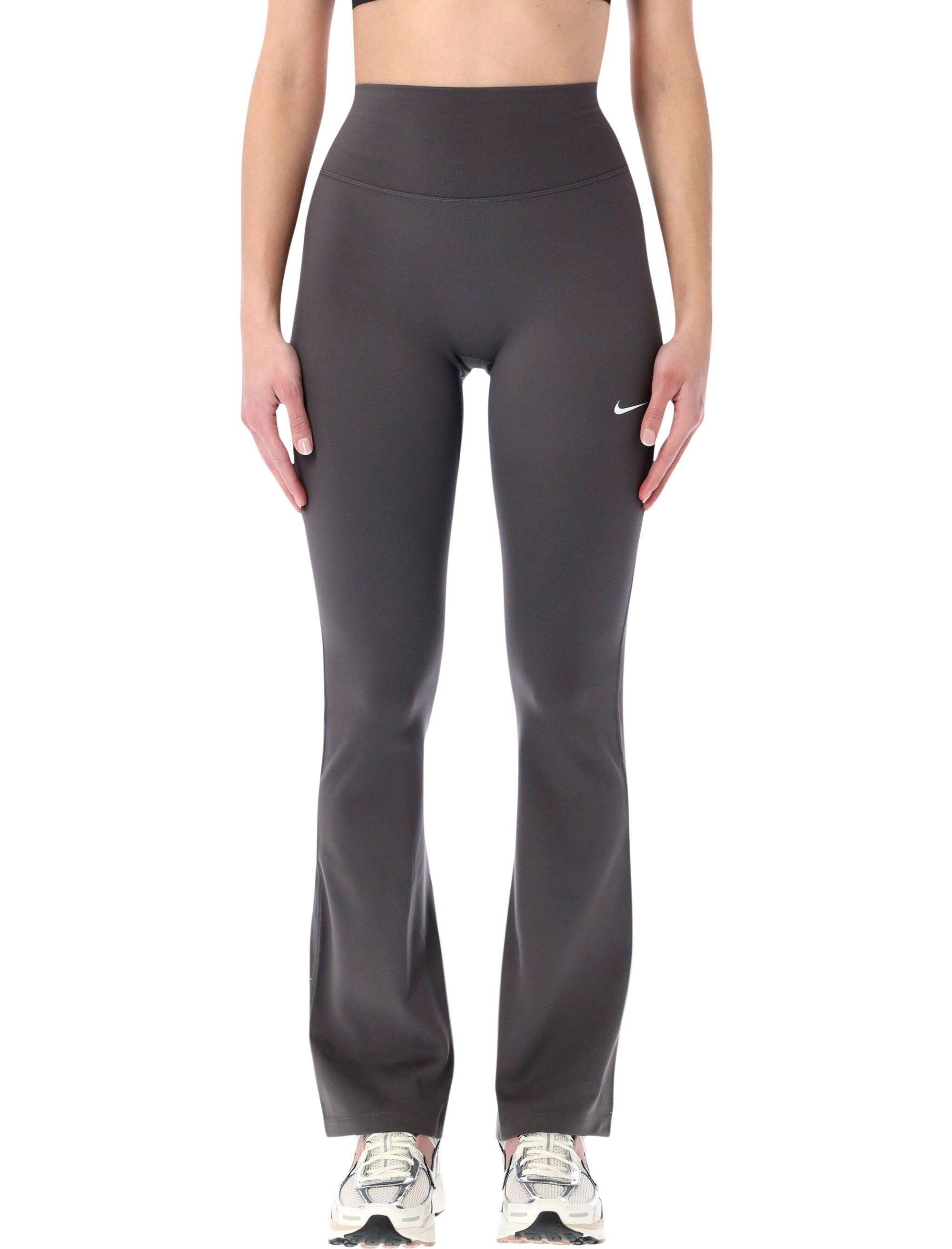 nike petite pants