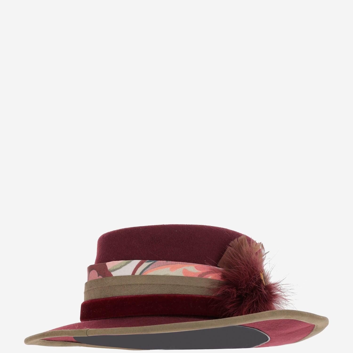 ハット Alexia Alvarez De Toledo Handmade Wool Hat With Wide Brim Alexia Alvarez De Toledo Handmade Wool Hat With Wide Brim