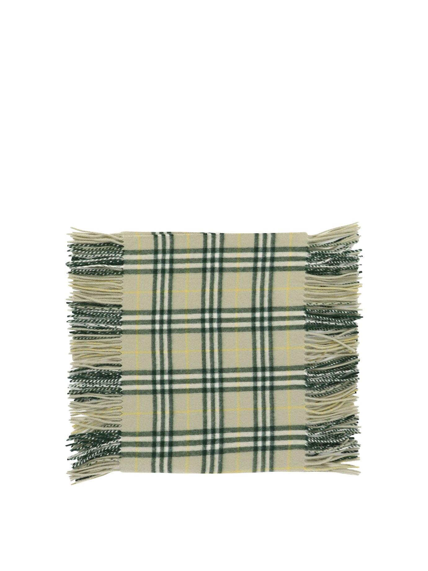 Burberry happy scarf hot sale