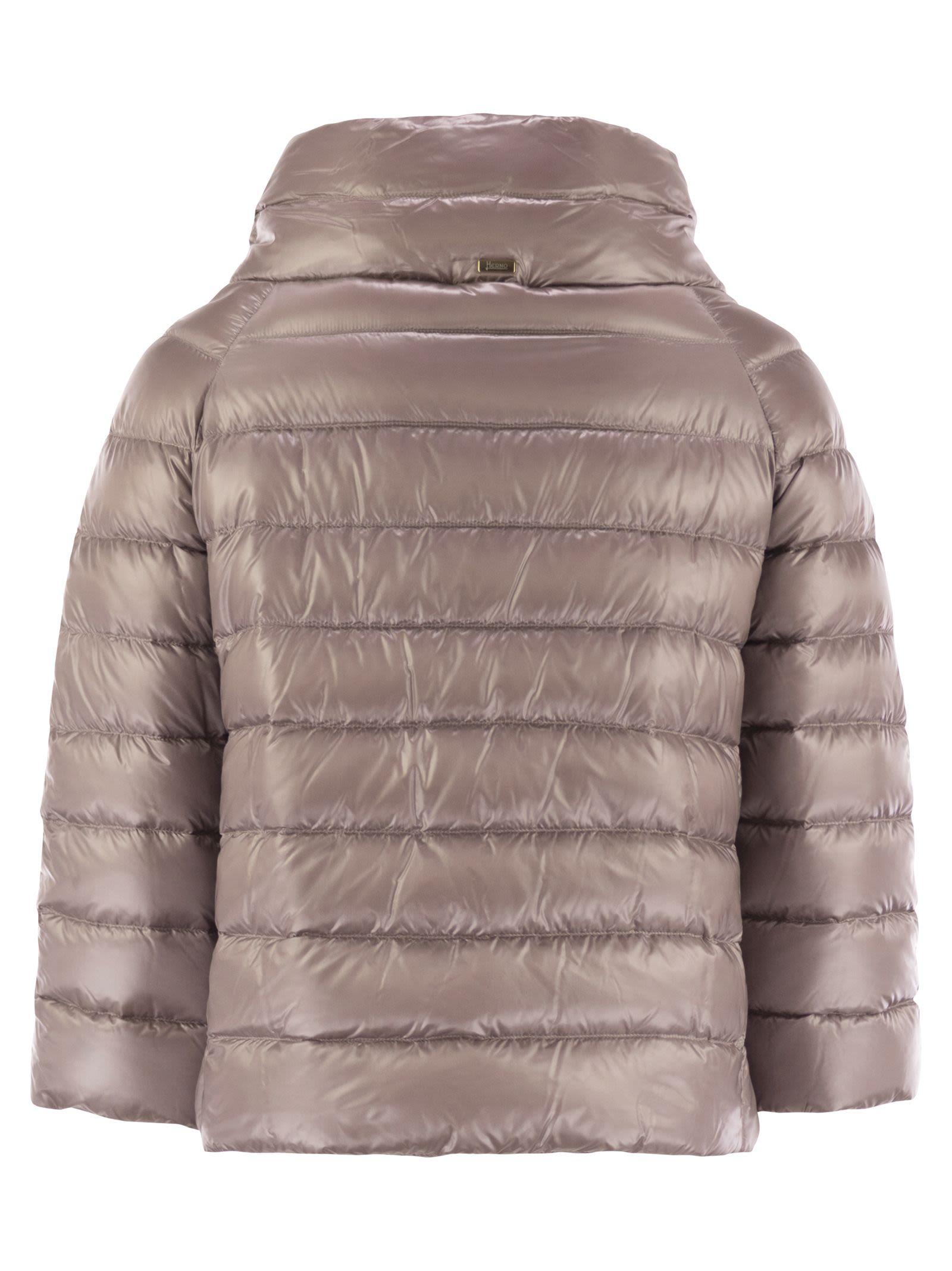 【関税＆送料込み】Herno Sofia Nylon Cape 関税＆送料込み】Herno Sofia Nylon Cape