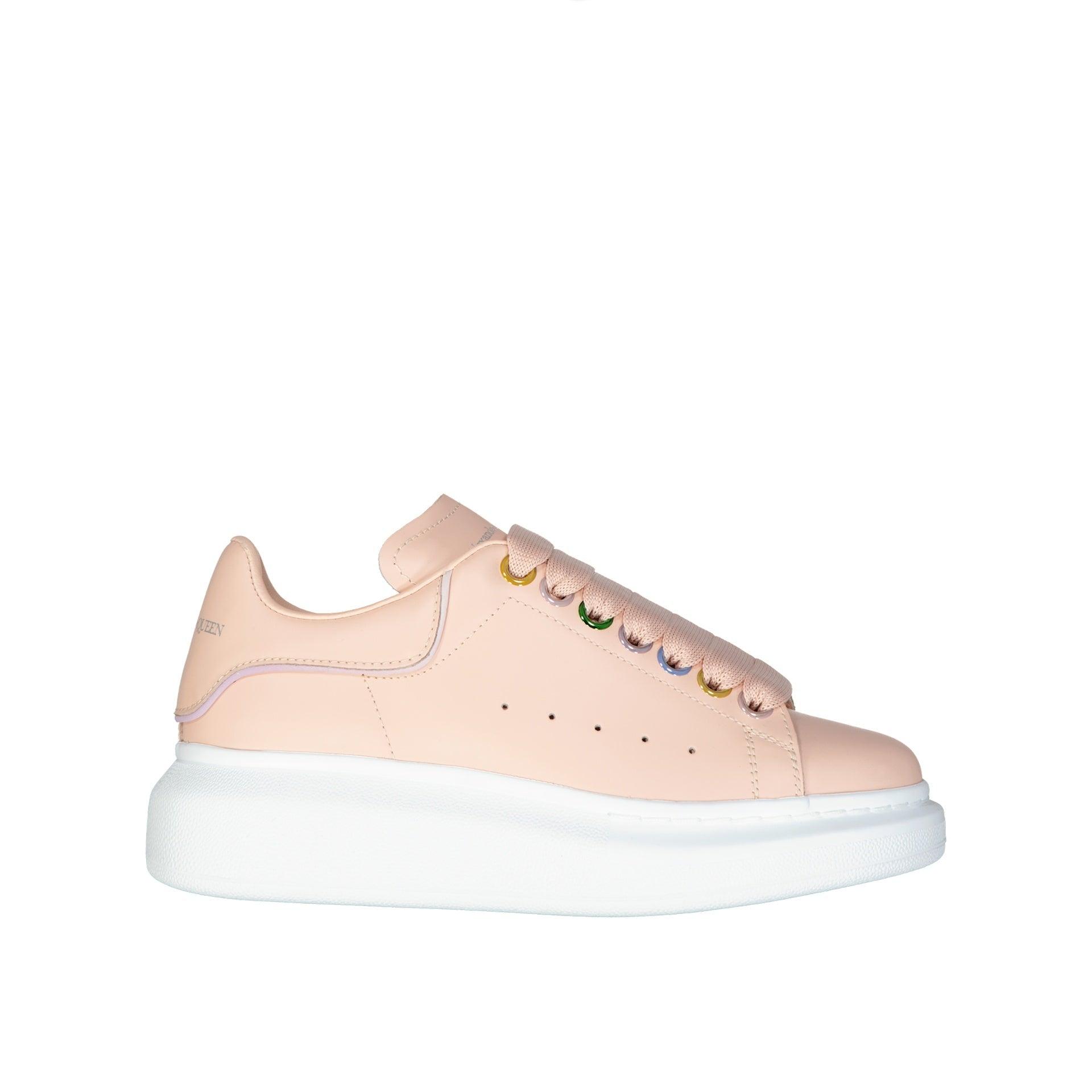 Alexander McQueen Oversized Sneakers in het Roze Lyst NL