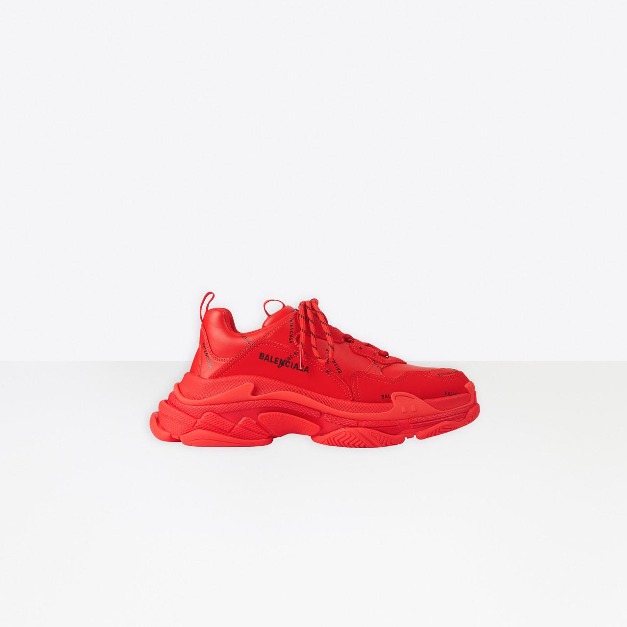 balenciaga triple s allover logo red