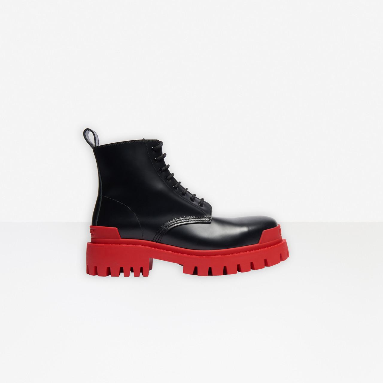 The internets obsessed with these big red boots