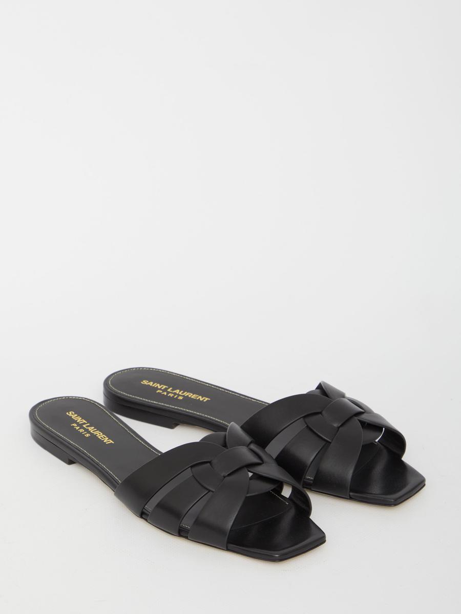 Saint laurent nu 2024 pieds 05 leather sandals