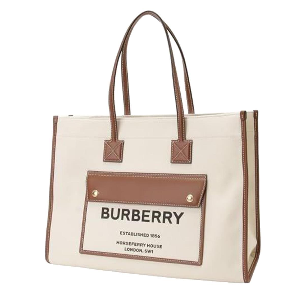 【関税＆送料込み】Burberry Ll Md Pocket Dtl Tote Ll6 Burberry Ll Md Pocket Dtl Tote Ll6 in Natural | Lyst