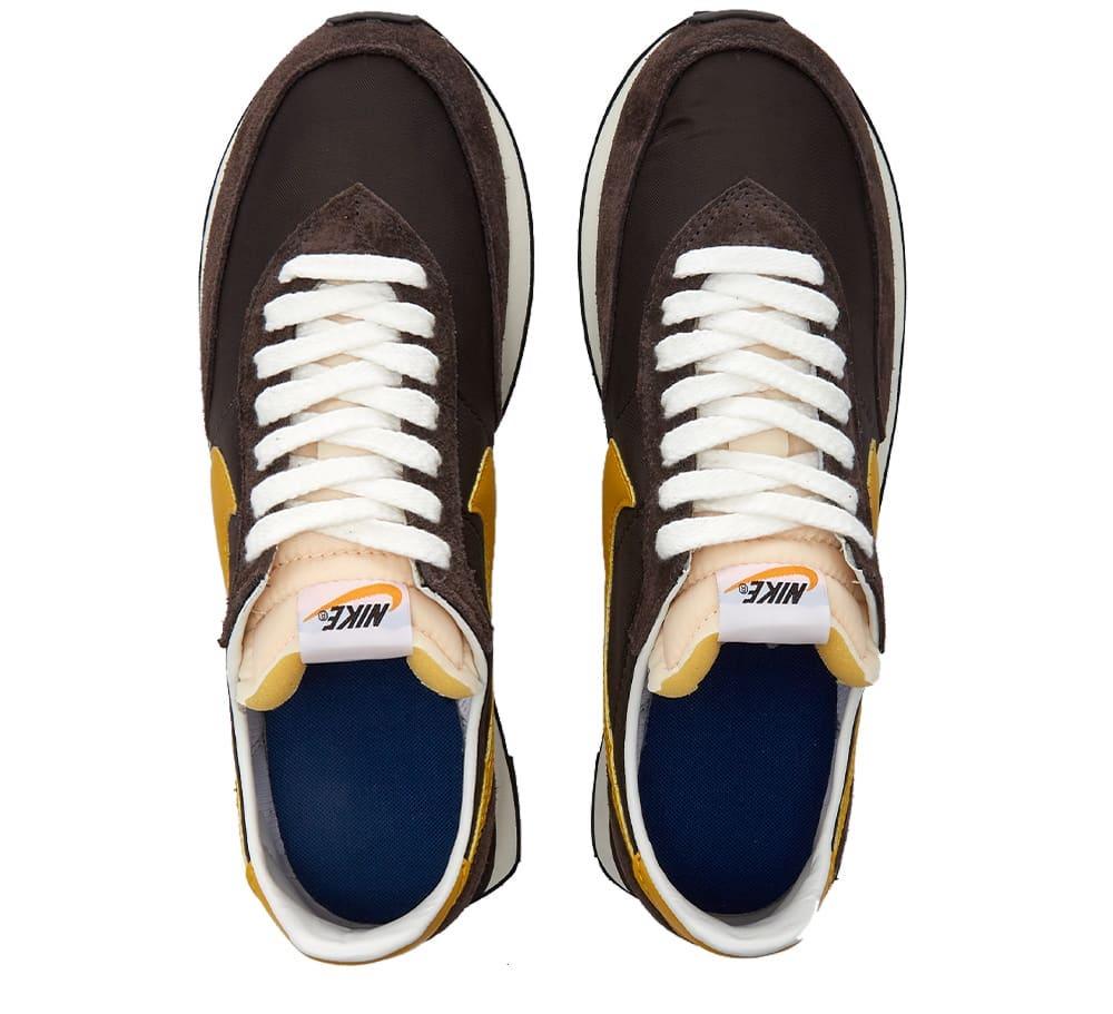 nike waffle velvet brown