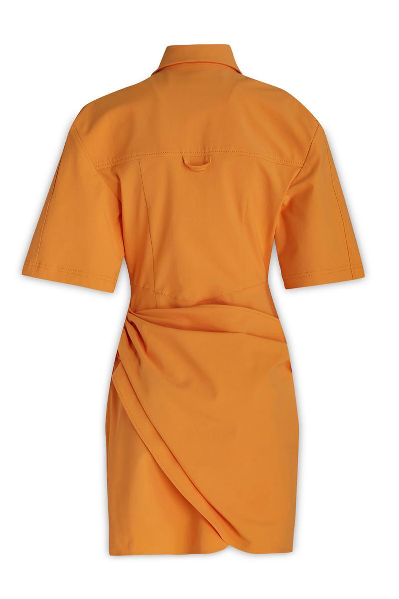 パーティードレス JACQUEMUS 231DR042 1084 750 Dresses Orange JACQUEMUS Cutout draped stretch-twill mini shirt dress | THE