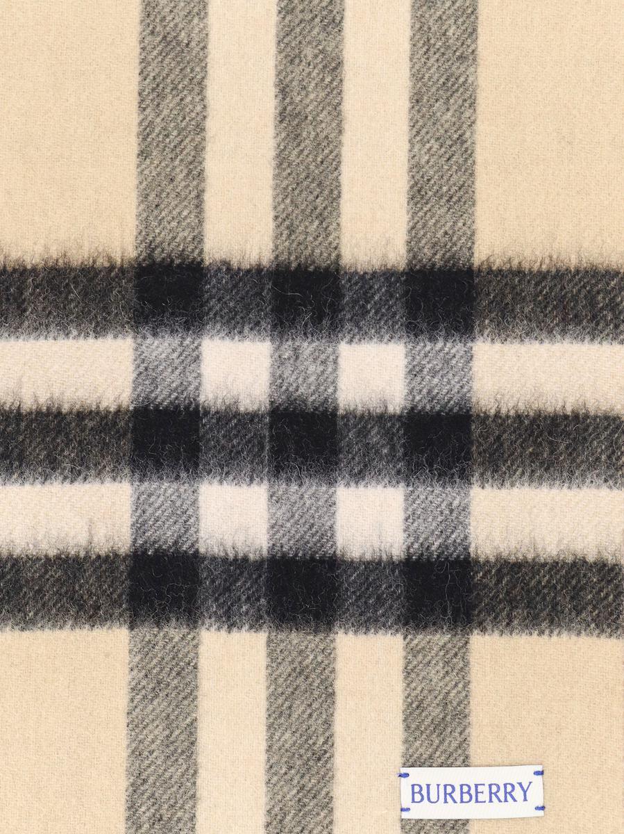 Burberry Scarf in Natural Lyst