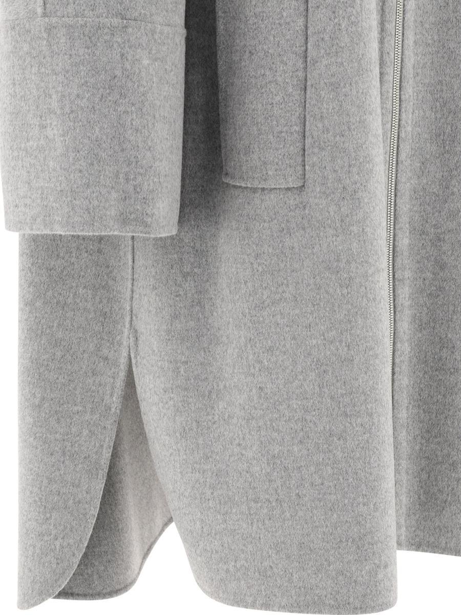 Max Mara 
