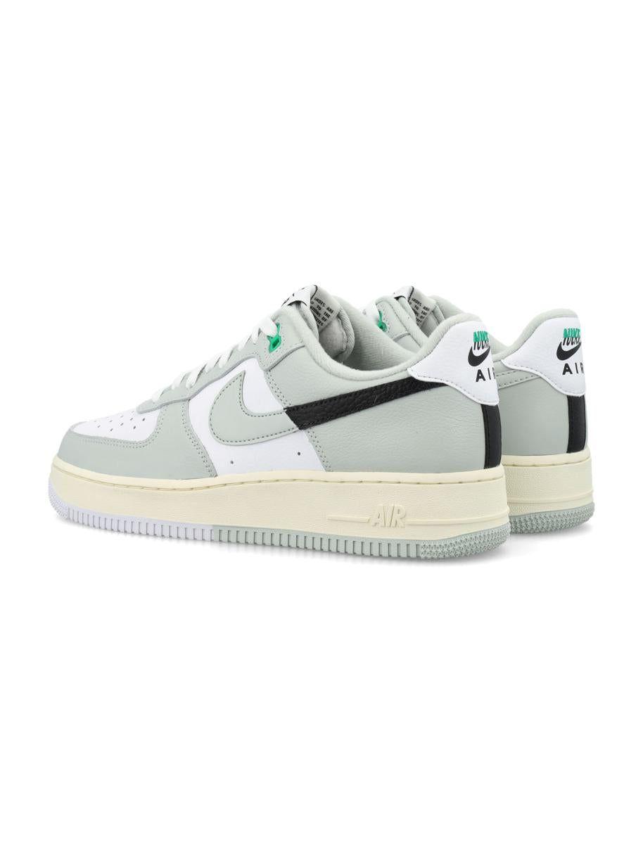 Nike Air Force 1 '07 Lv8 Low-top Sneakers In Light Silver Black & Light  Silver