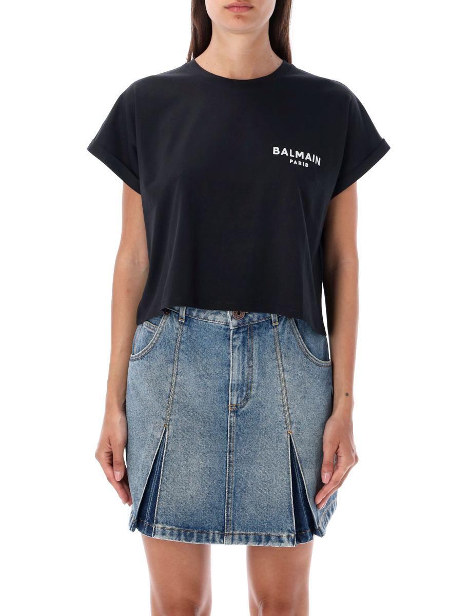 Balmain Cropped Mini Logo T-shirt in Black | Lyst