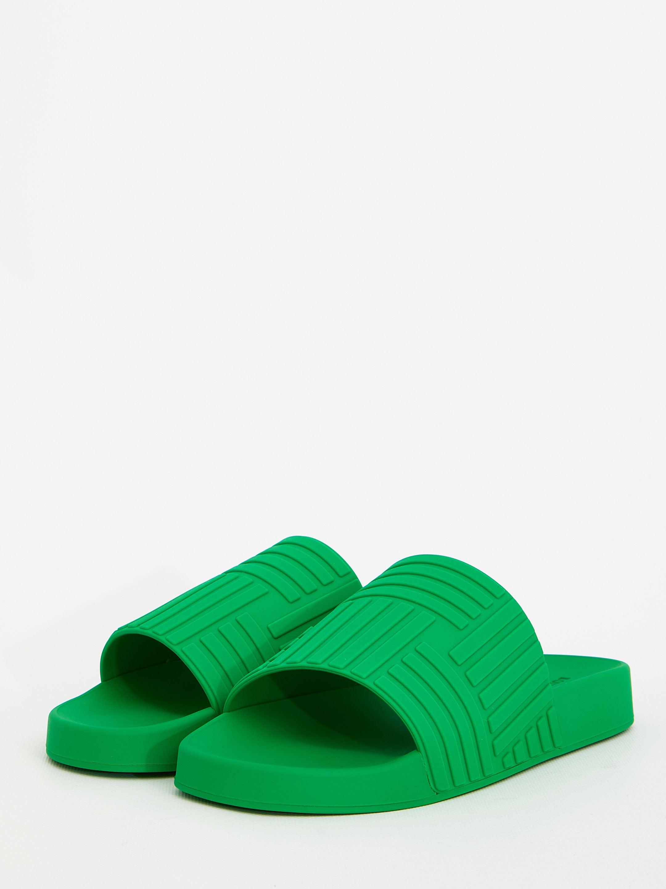 bottega green sliders
