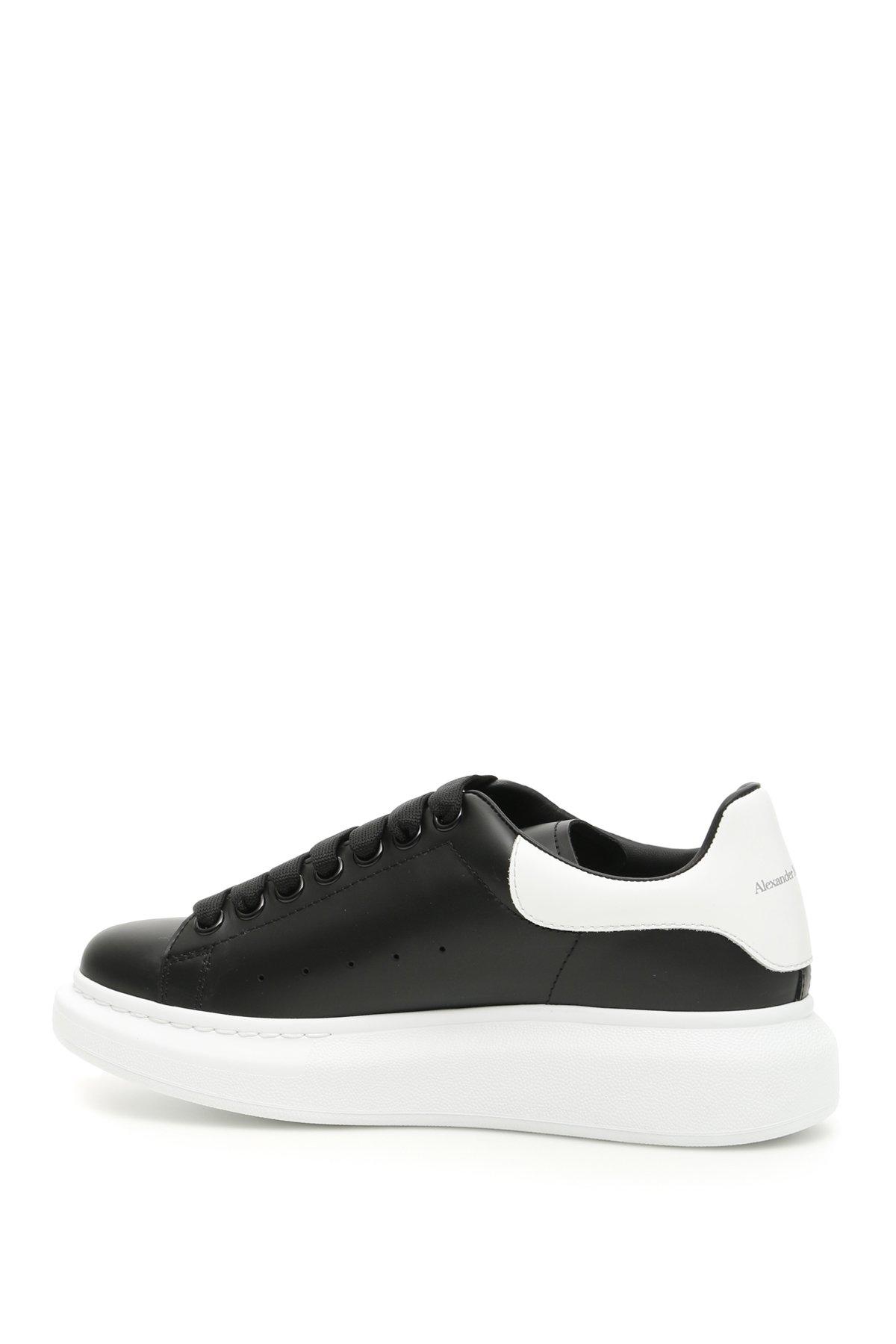 Alexander McQueen Leather Oversized Sole Sneakers Black/white for Men -  Save 34% - Lyst