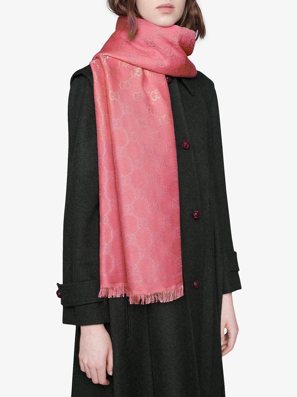 Gucci gg Lamé Modal Wool Scarf in Pink | Lyst