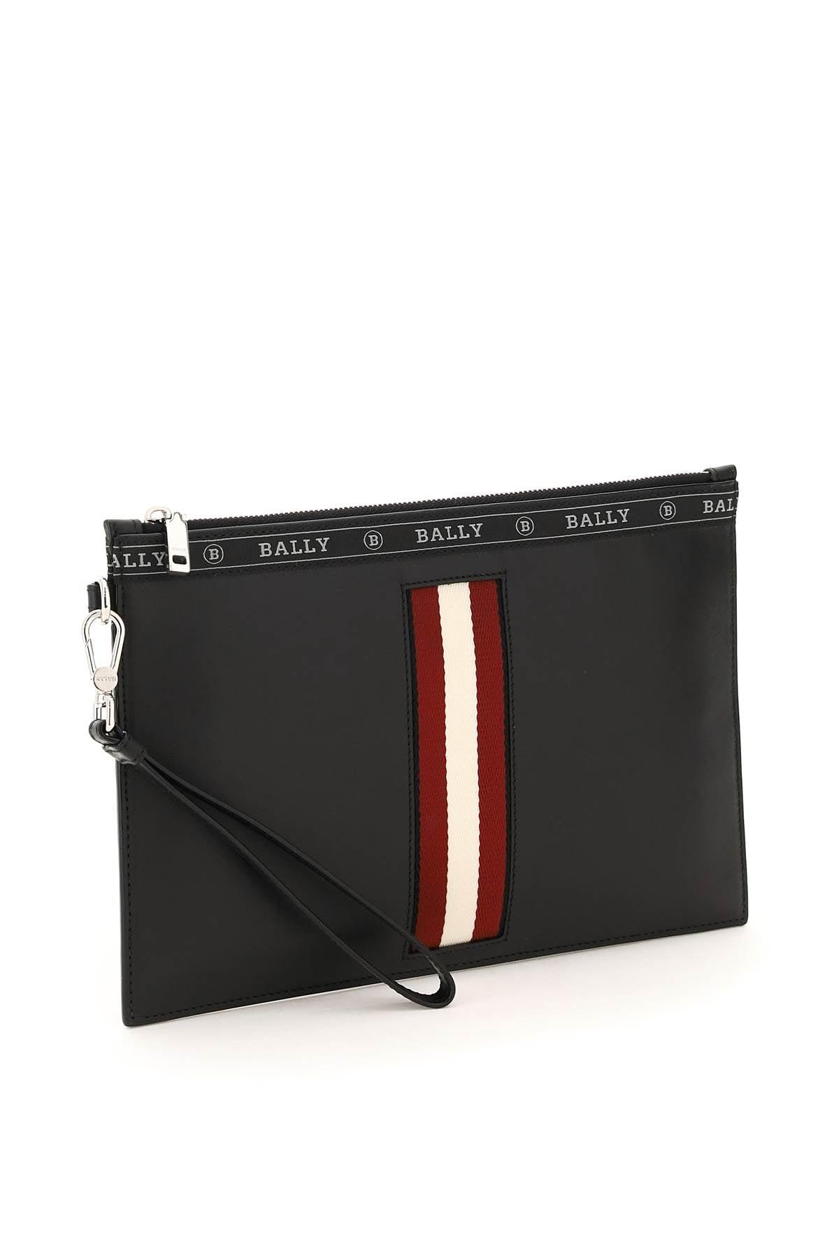 bally pouch