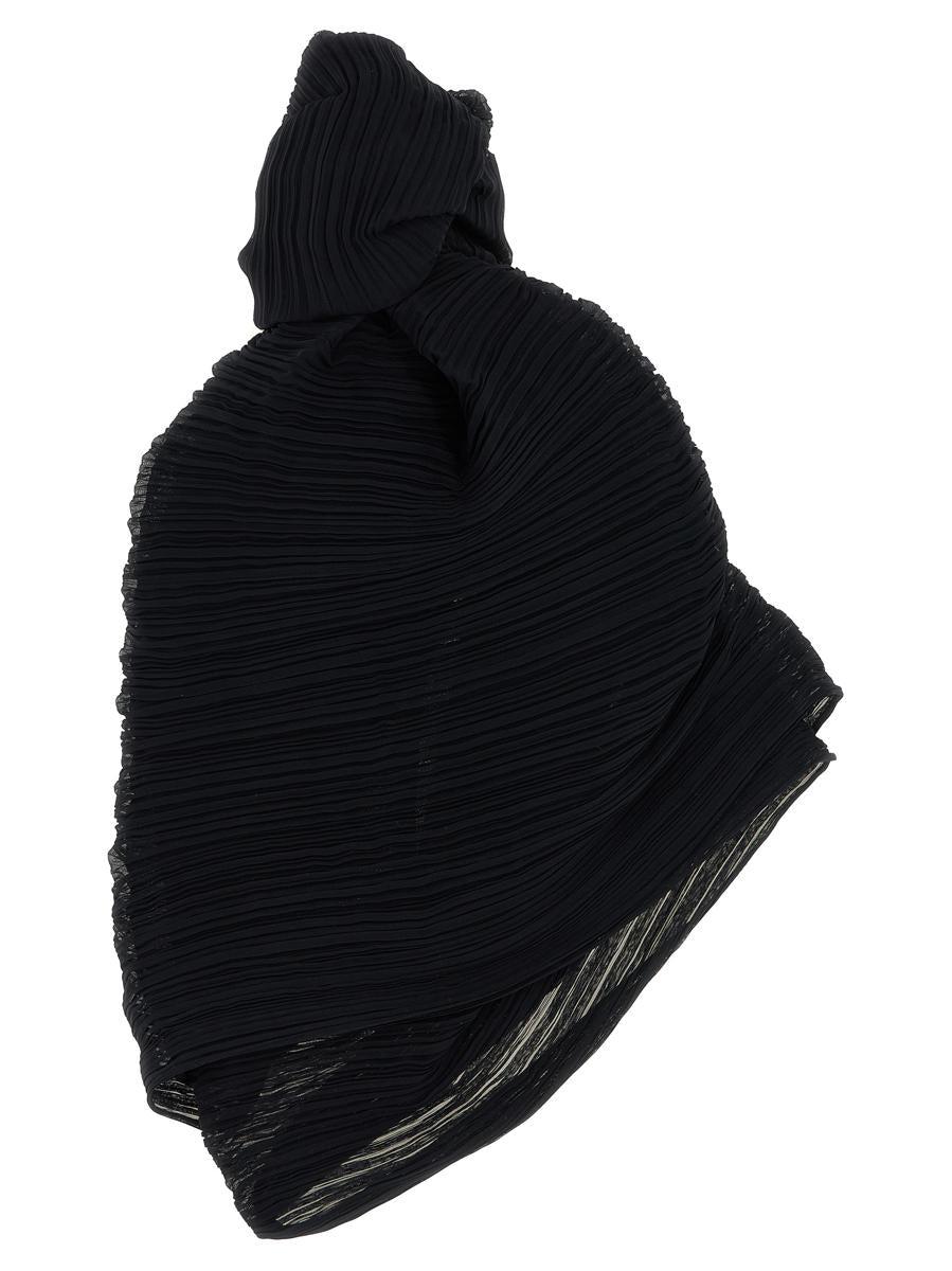 Pleats Please Issey Miyake Scarves and mufflers for Women