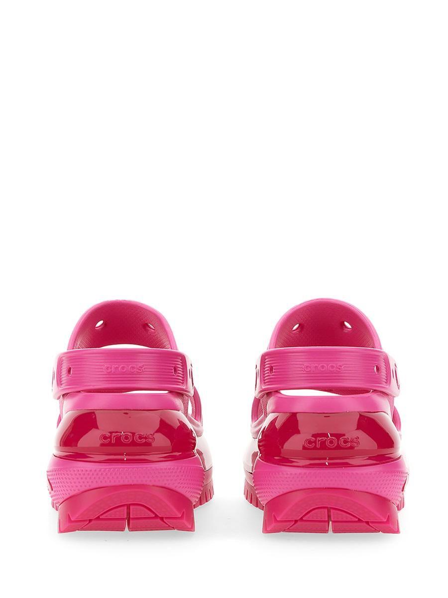 Crocs™ Mega Crush Sandal in Pink | Lyst