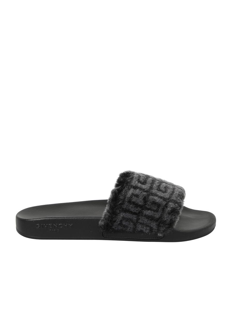 Givenchy Flat sandals for Women | Online Sale up to 58% off