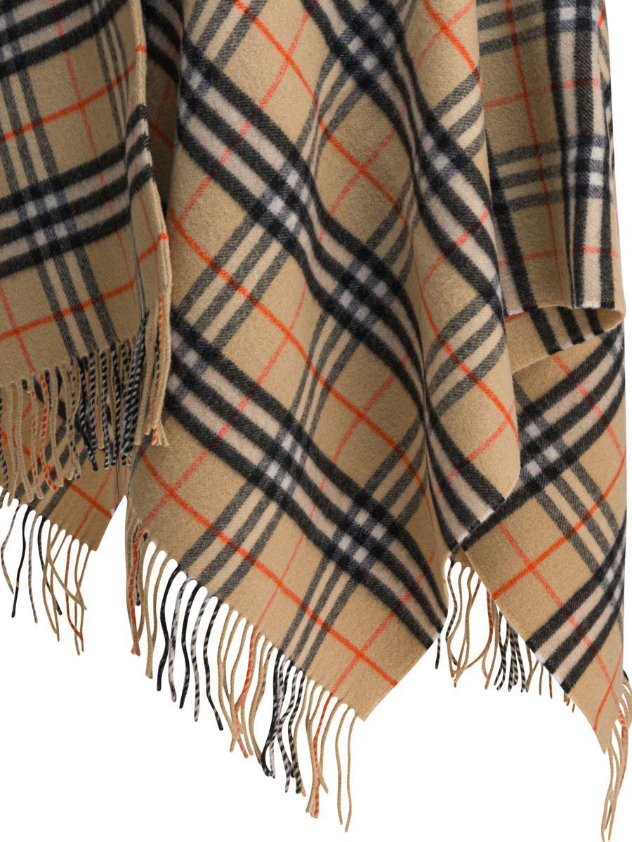 コート Burberry A:ST CHARLOTTE CAPE:164786:A2021 Beige Burberry A:St Charlotte Cape:164786:A2021 Coats Beige