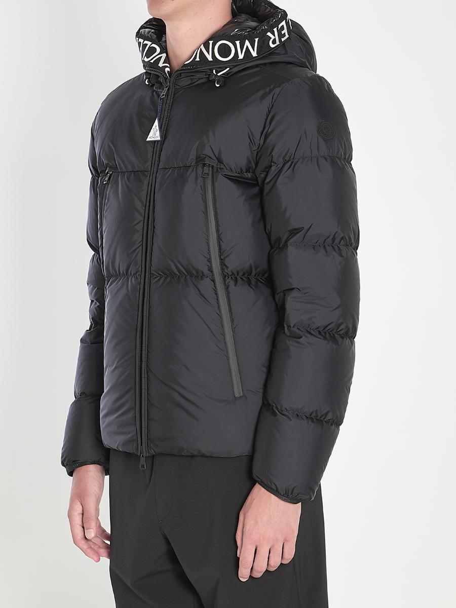 Moncler Montcla Jackets for Men - Up to 33% off | Lyst