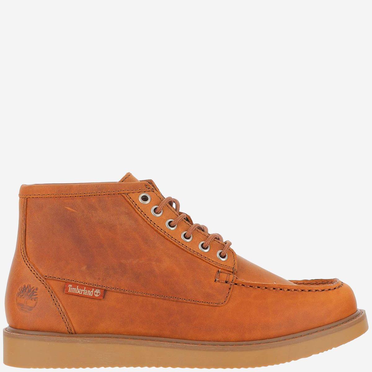 moc toe chukka boots
