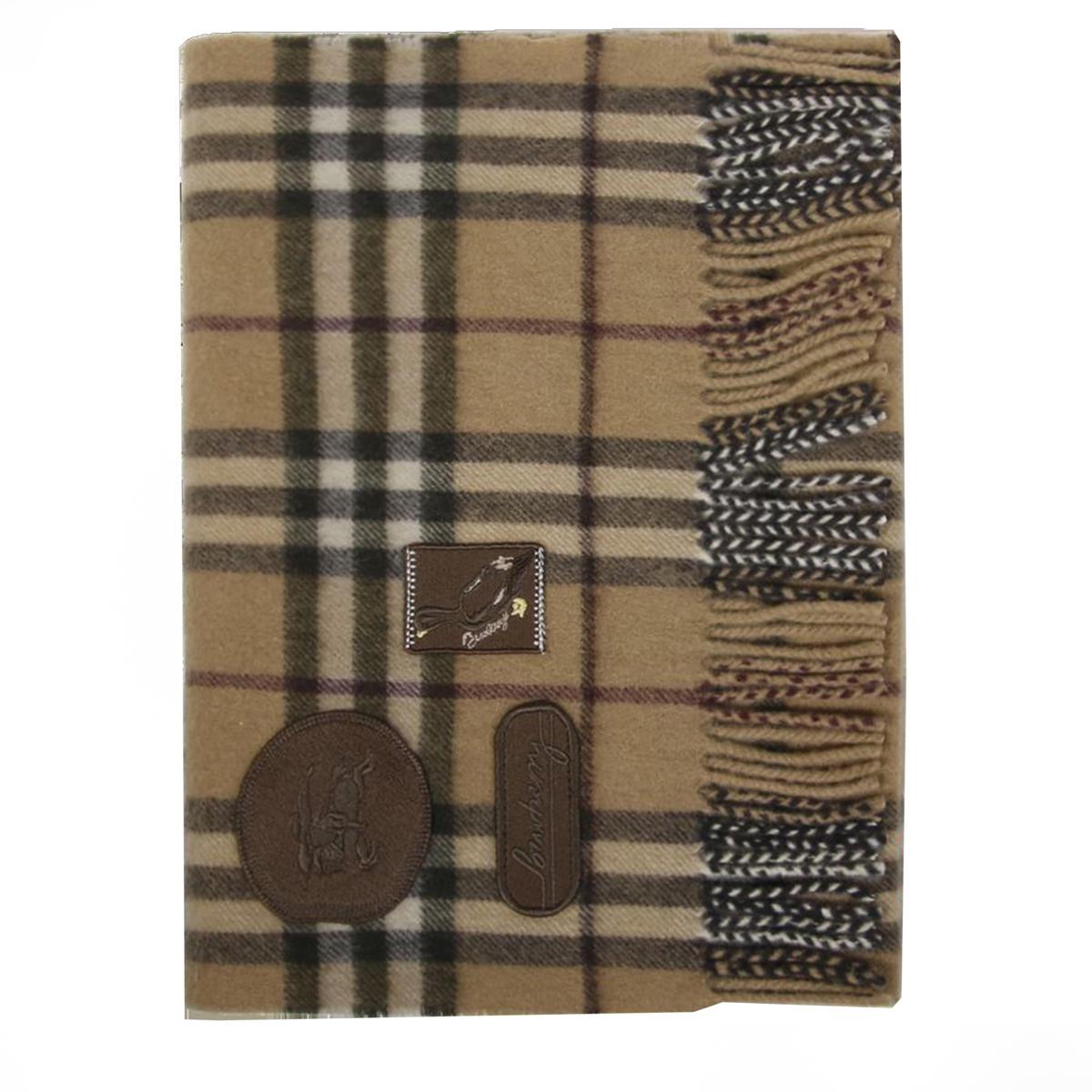 マフラー・ストール Burberry Mu M Chk With Badges Burberry Mu M Chk With Badges in Green | Lyst
