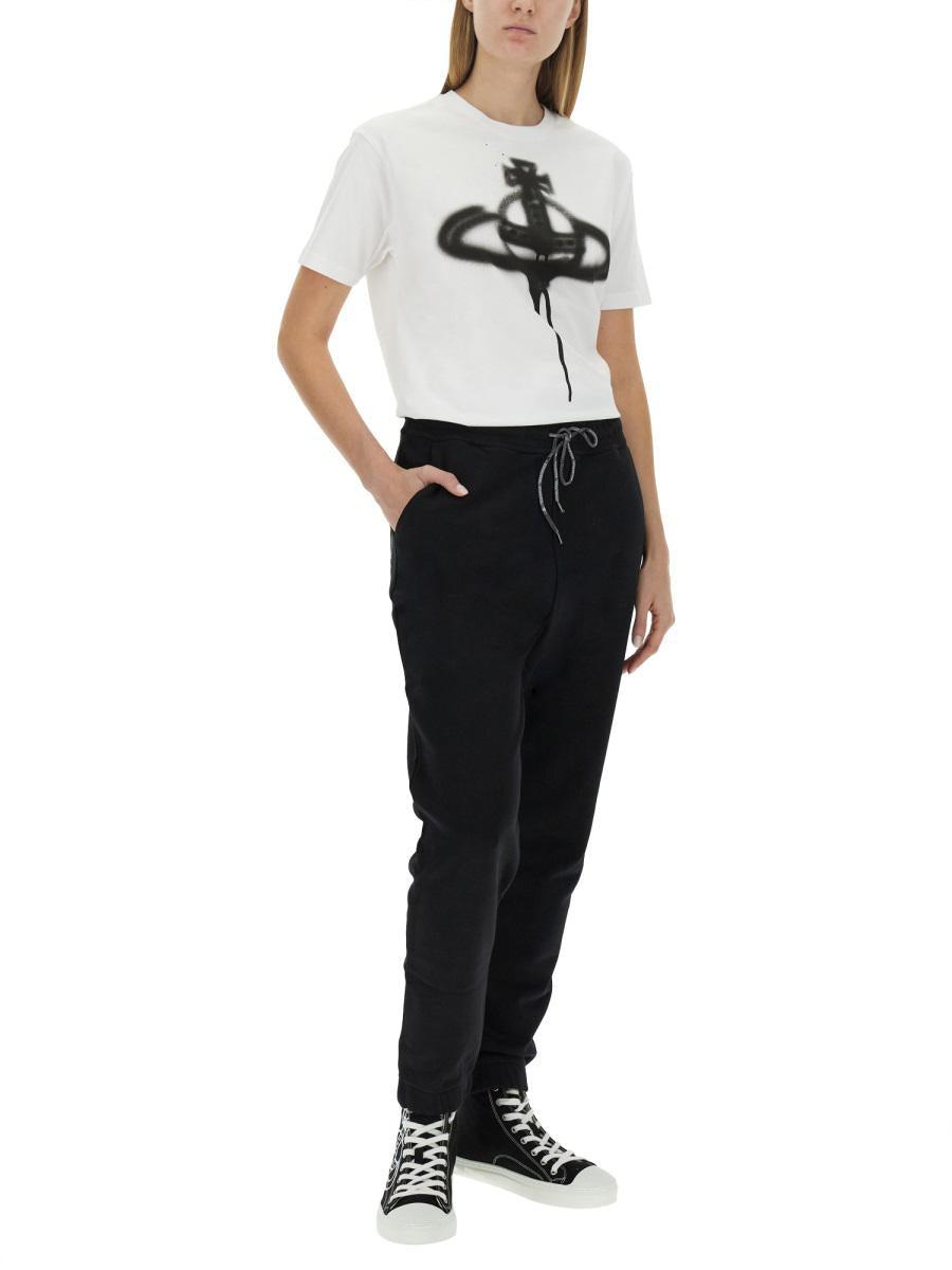 【関税&送料込】Vivienne Westwood Jogging Pants With Spray P Vivienne Westwood logo-print Cotton Track Pants | Black