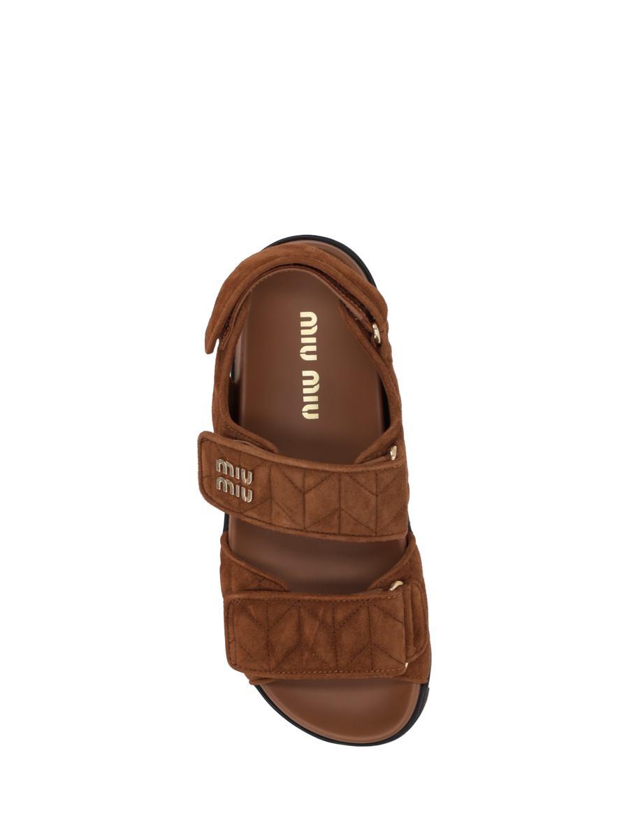 サンダル・ミュール MIU MIU SUEDE FLAT SANDALS Miu Miu Ruched Suede Sandals | Yellow | FARFETCH