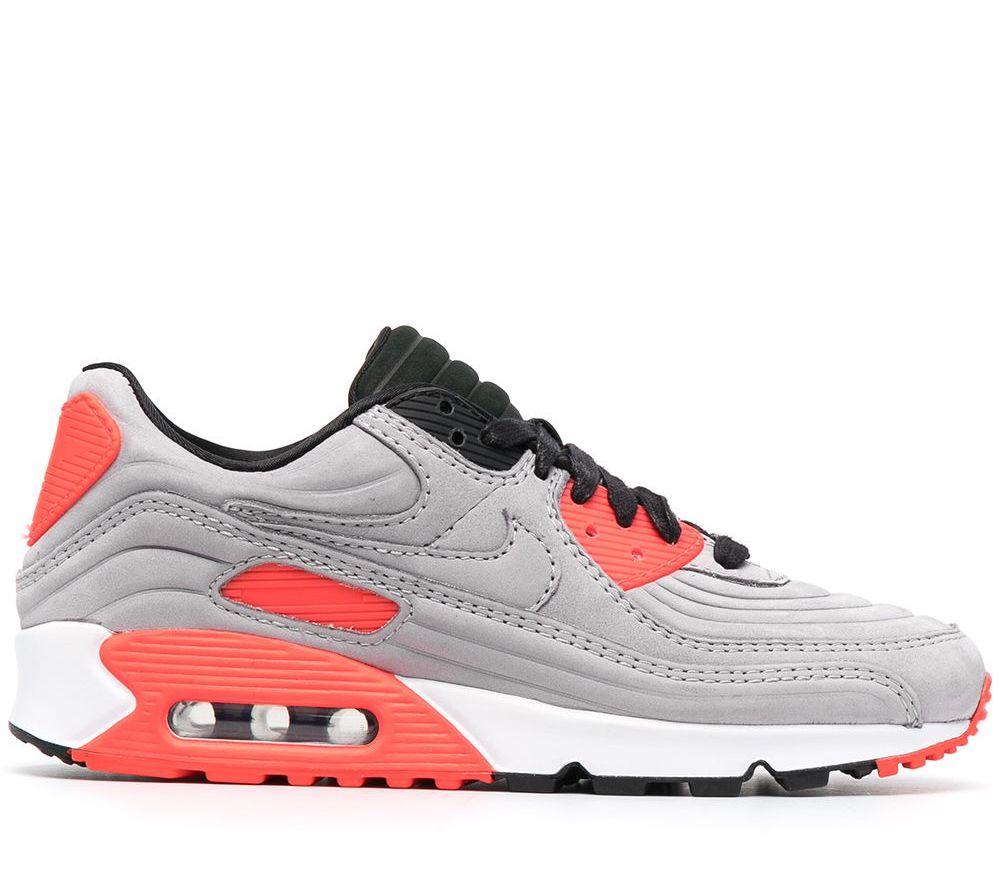 Nike Air Max 90 Qs Night Silver Sneakers in Metallic for Men - Save 37% |  Lyst