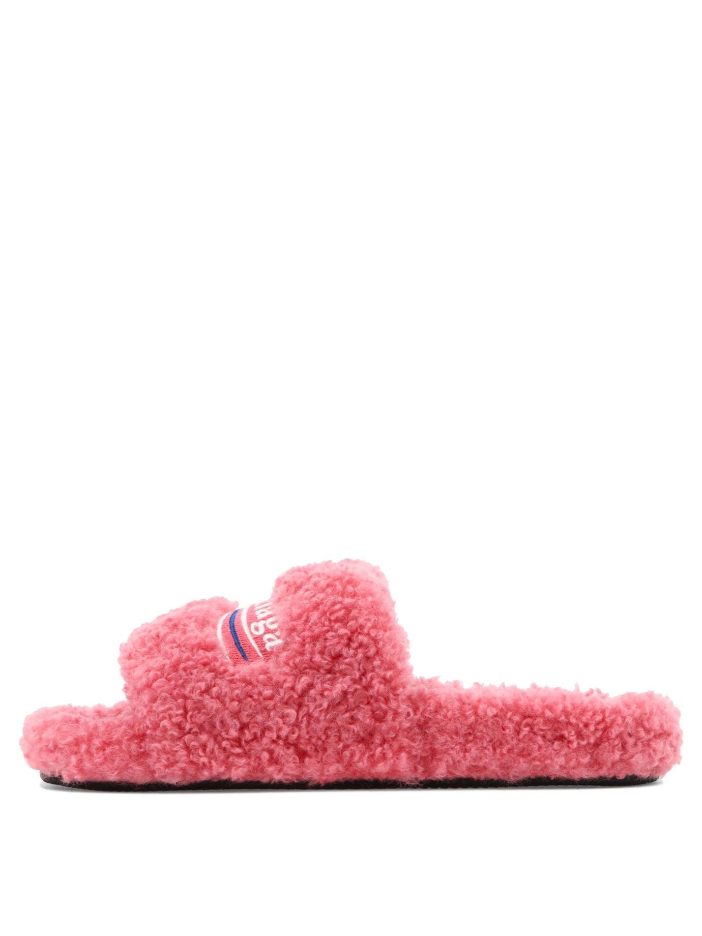 新品 BALENCIAGA FURRY SLIDE サンダル 人気急上昇超特価 safetec.com.br