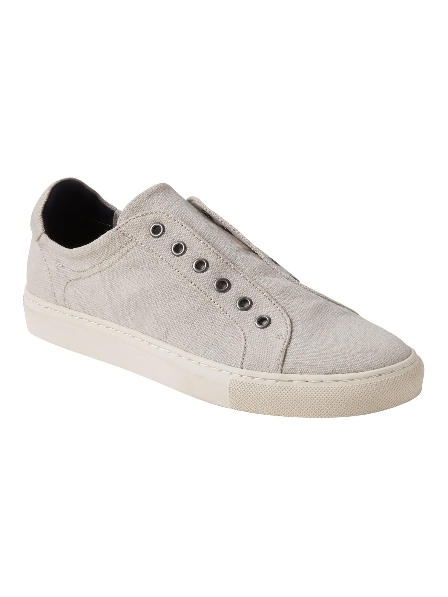new republic canvas shoes