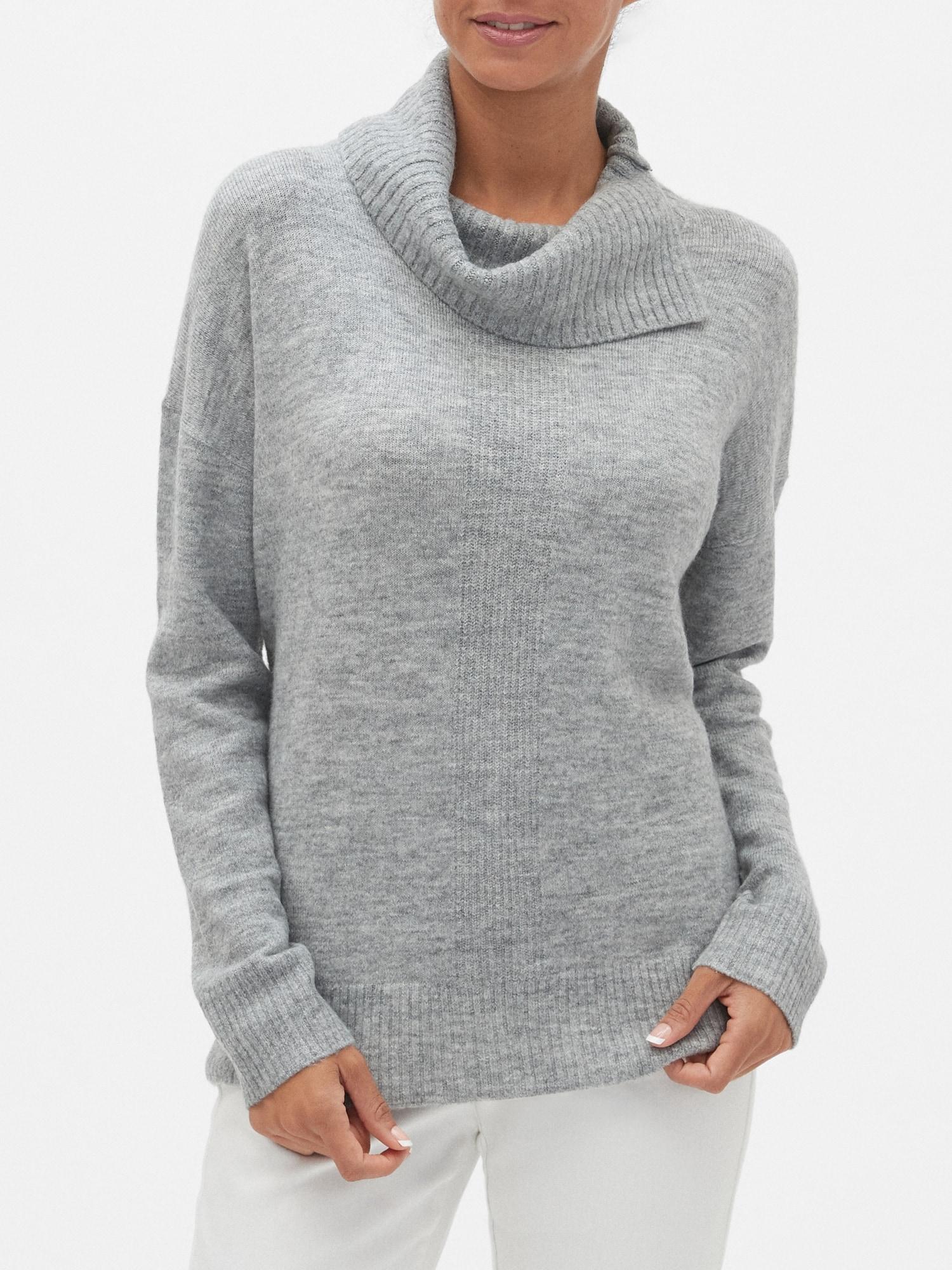 banana republic round neck sweaters