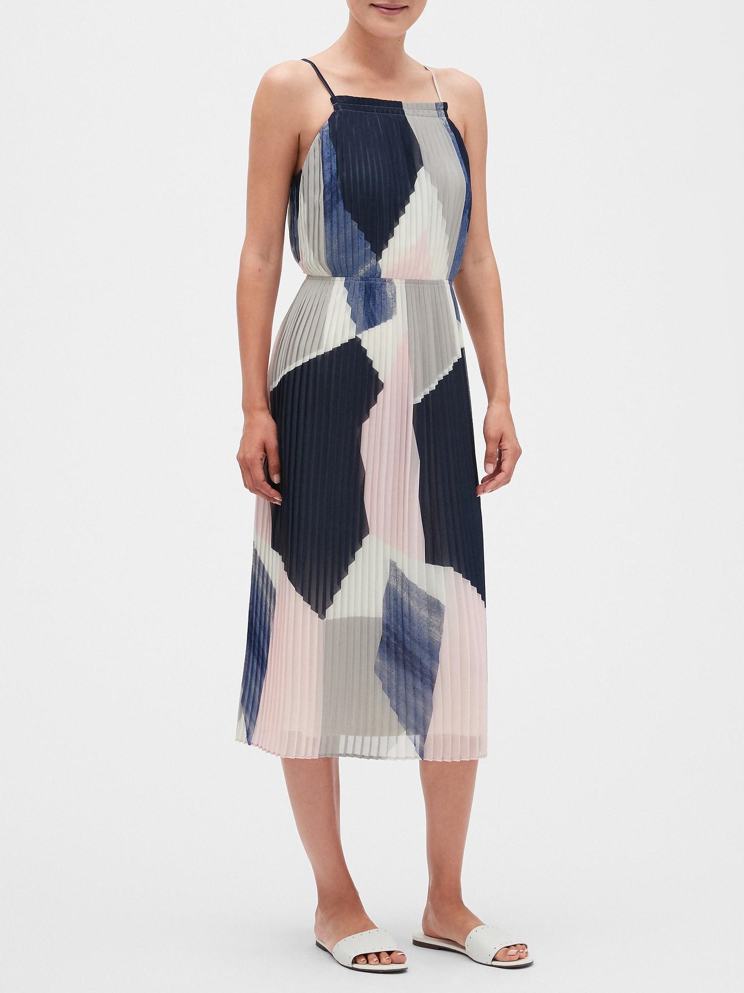 Synthetic Colorblock Pleated Midi Dress ...