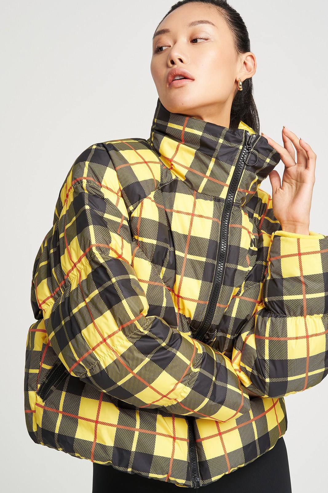 Nike Plaid Pack Fill Jacket in Yellow 