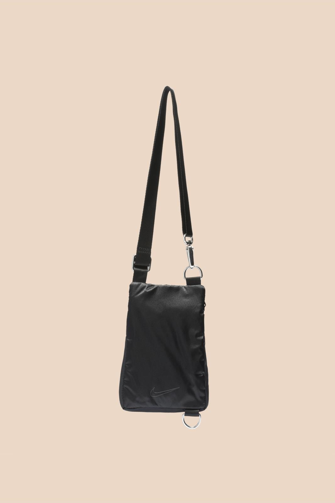 Nike Airmax Neck Bag in Black - Lyst