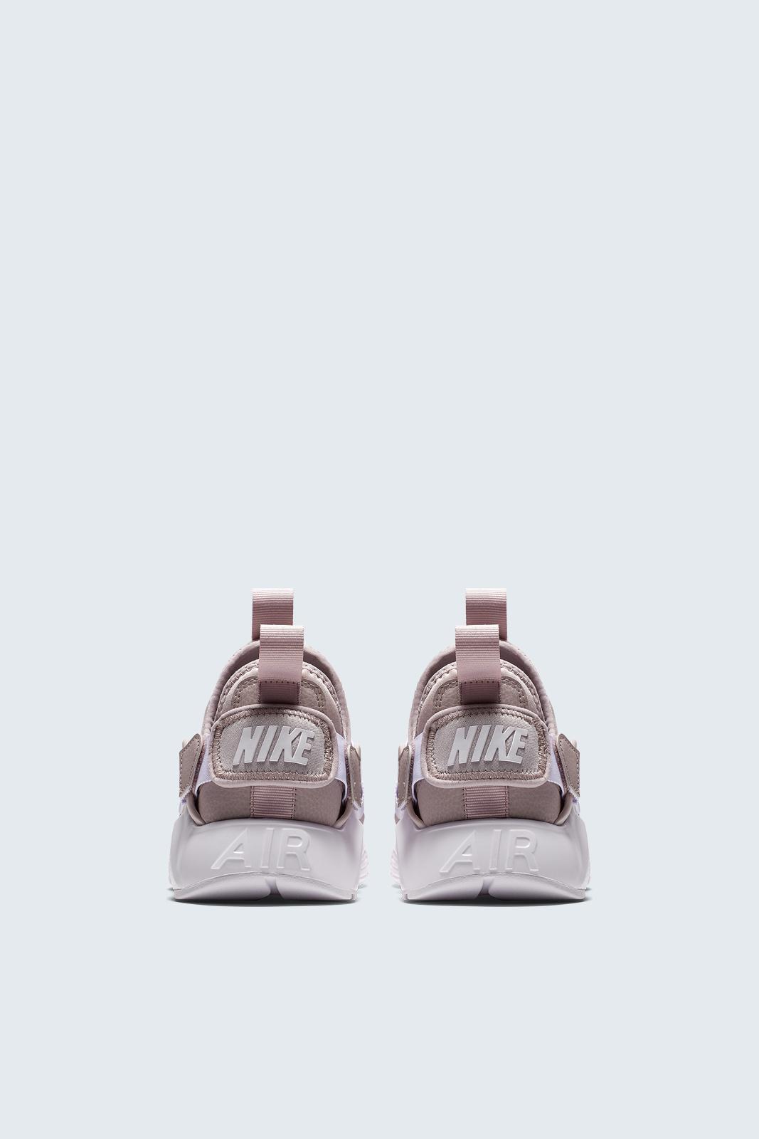 Nike Air Huarache City Low In Particle Rose Particle Rose Wh Pink Lyst Nike Air Huarache City Low In Particle Rose Particle Rose Wh Pink Lyst