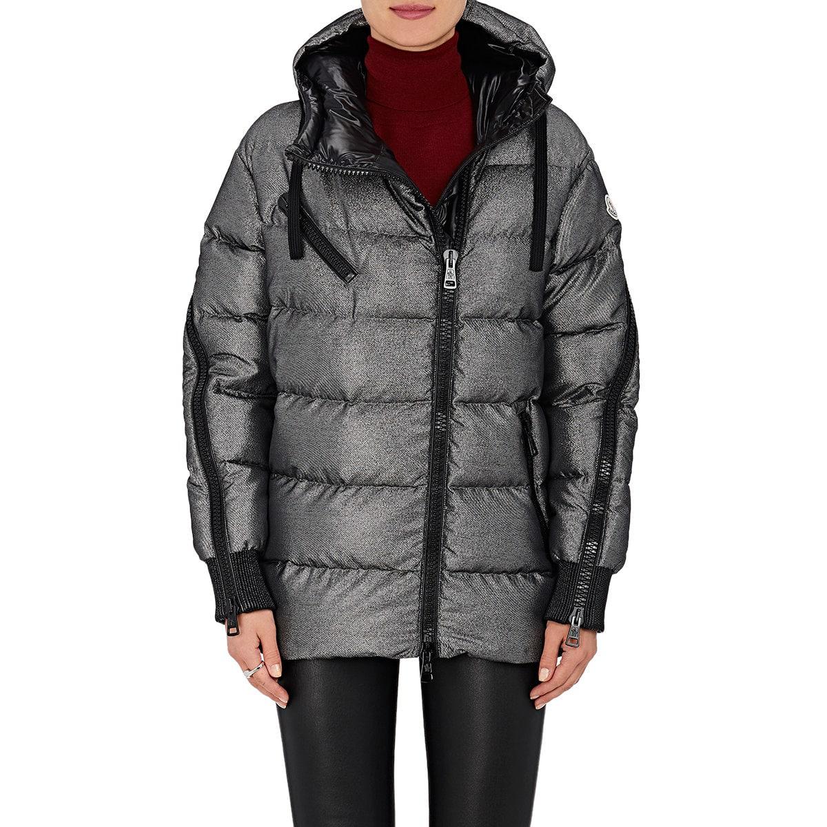 moncler y kaya moncler y kaya