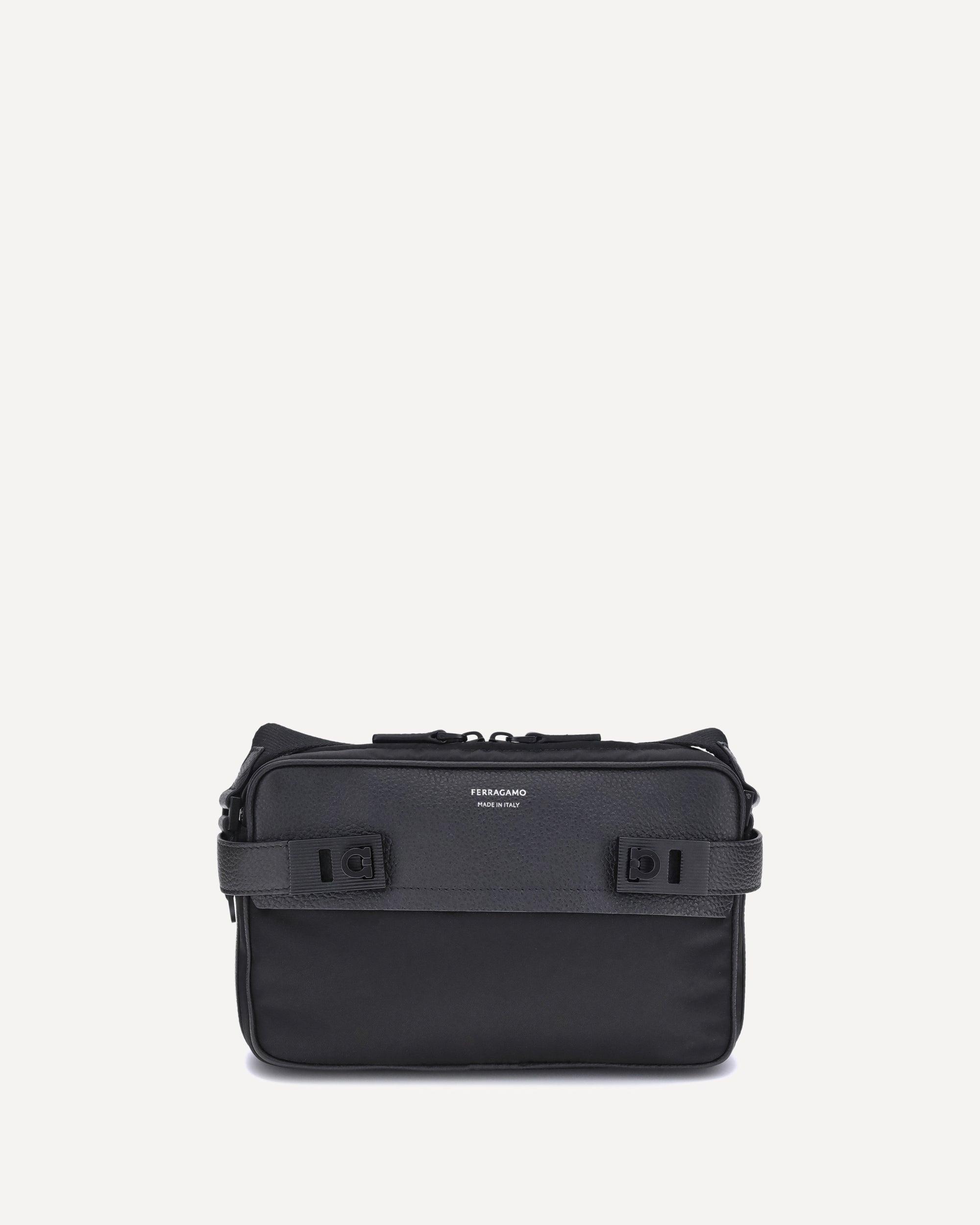Ferragamo正規品/関税送料込み messenger bag FERRAGAMO Messenger bag | REVERSIBLE