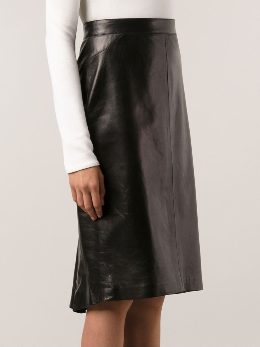 Givenchy Fishtail Leather Skirt in Black | Lyst