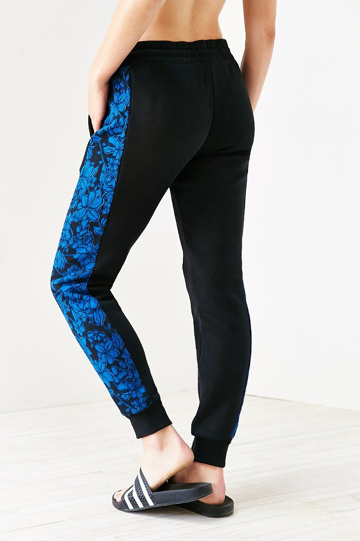 blue jogger set