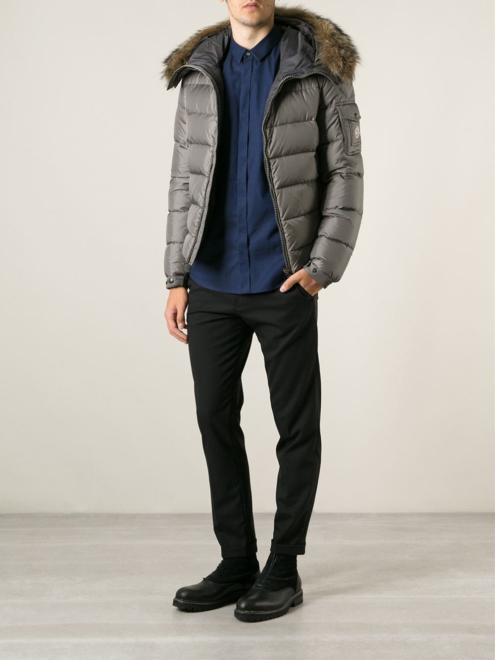 Moncler Byron Padded Jacket in Grey 